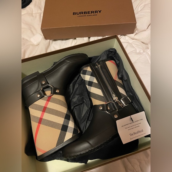 Burberry Rain Boots - Picture 1 of 5